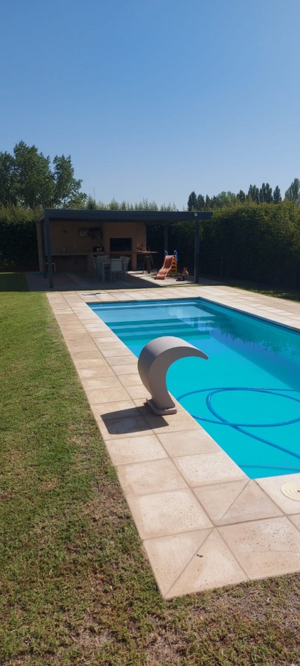 CASA EN VENTA BARRIO PRIVADO