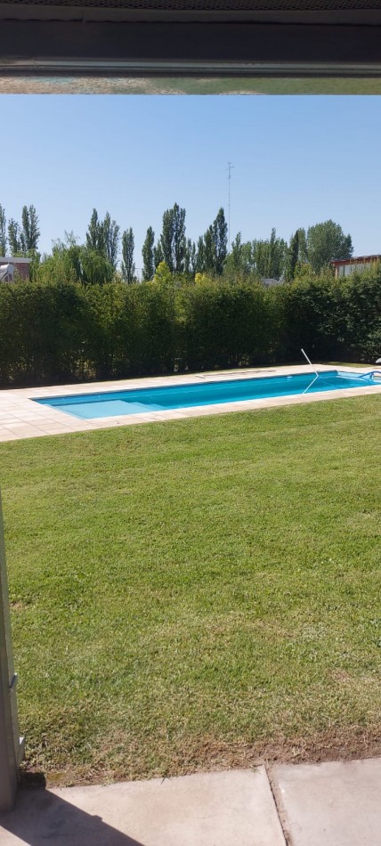 CASA EN VENTA BARRIO PRIVADO