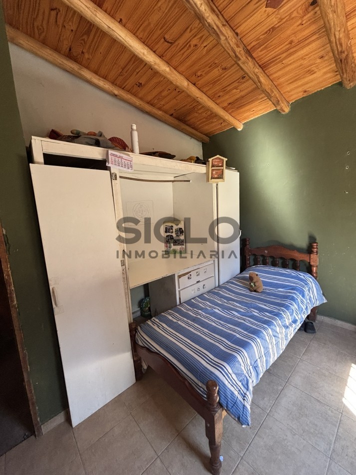 EXCELENTE PROPIEDAD EN RAMA CAIDA CON DOS CASAS 