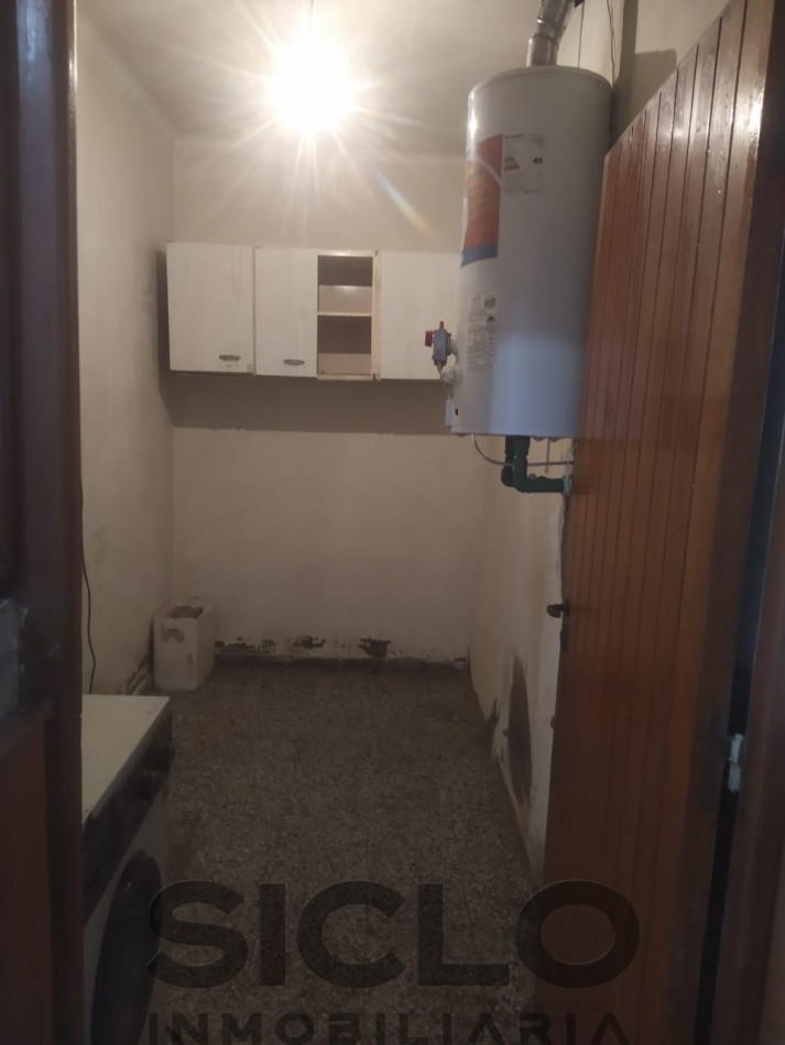 VENDO CASA SOBRE CALLE LOS FRANCESES- SAN RAFAEL.MENDOZA