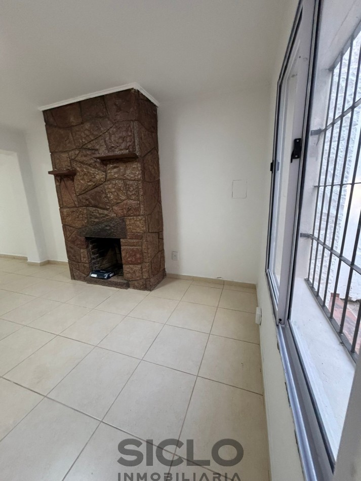  CASA RENOVADA EN VENTA | CUATRO DORMITORIOS Y UBICACION CENTRICA EN SAN RAFAEL MZA.