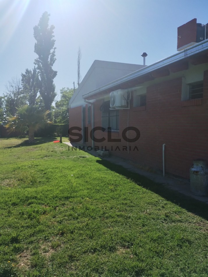 VENDO PROPIEDAD RURAL  DE 2,5 HA  CON CASA Y PILETA  