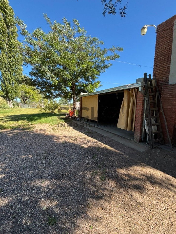 VENDO PROPIEDAD RURAL  DE 2,5 HA  CON CASA Y PILETA  