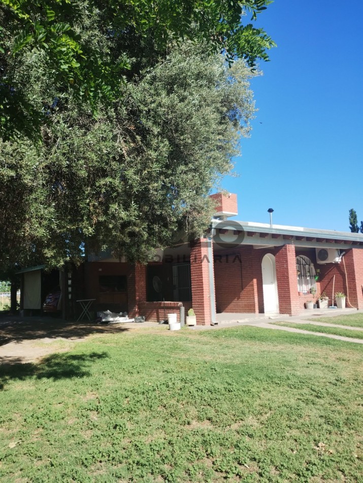 VENDO PROPIEDAD RURAL  DE 2,5 HA  CON CASA Y PILETA  