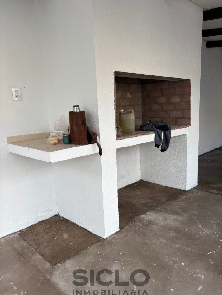  CASA RENOVADA EN VENTA | CUATRO DORMITORIOS Y UBICACION CENTRICA EN SAN RAFAEL MZA.