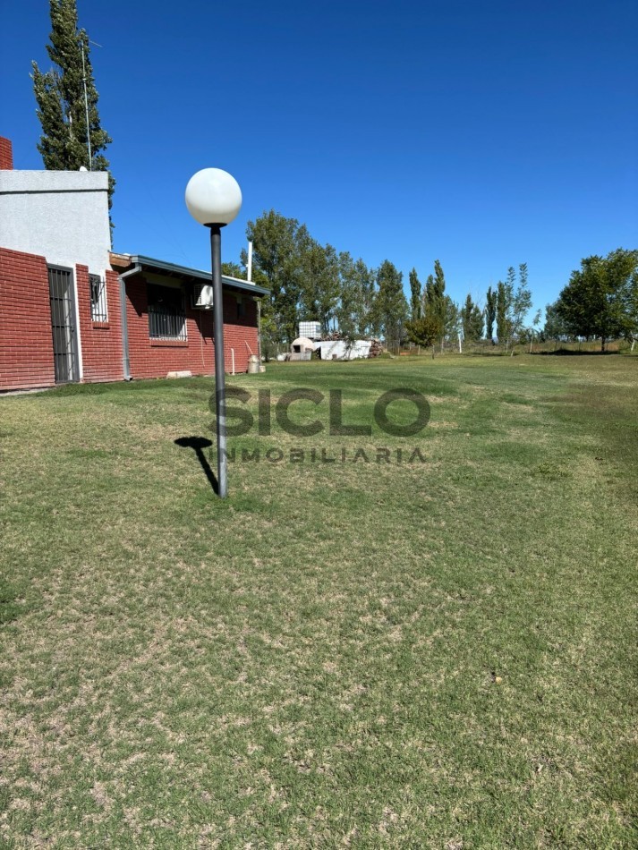 VENDO PROPIEDAD RURAL  DE 2,5 HA  CON CASA Y PILETA  