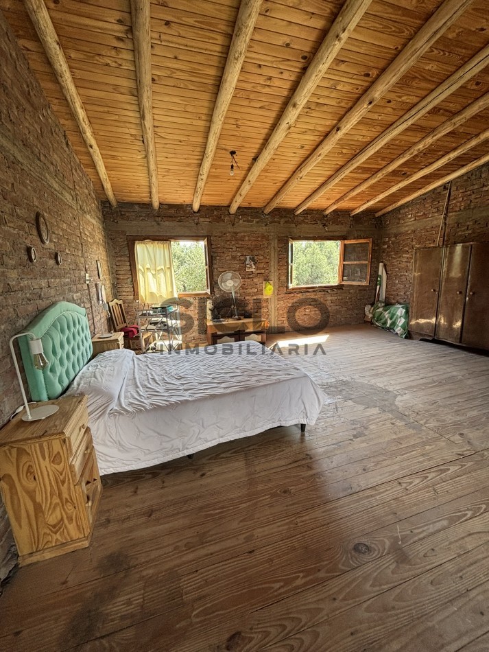 EXCELENTE PROPIEDAD EN RAMA CAIDA CON DOS CASAS 