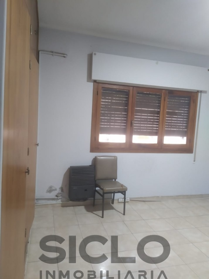 VENDO CASA SOBRE CALLE LOS FRANCESES- SAN RAFAEL.MENDOZA