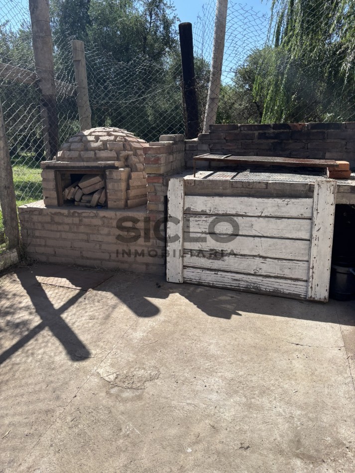 EXCELENTE PROPIEDAD EN RAMA CAIDA CON DOS CASAS 