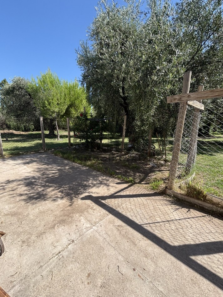 EXCELENTE PROPIEDAD EN RAMA CAIDA CON DOS CASAS 