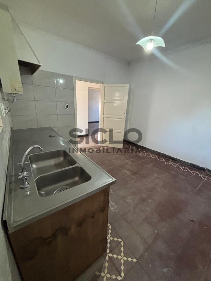 EN VENTA SOBRE AV. ZAPATA SAN RAFAEL MENDOZA- 