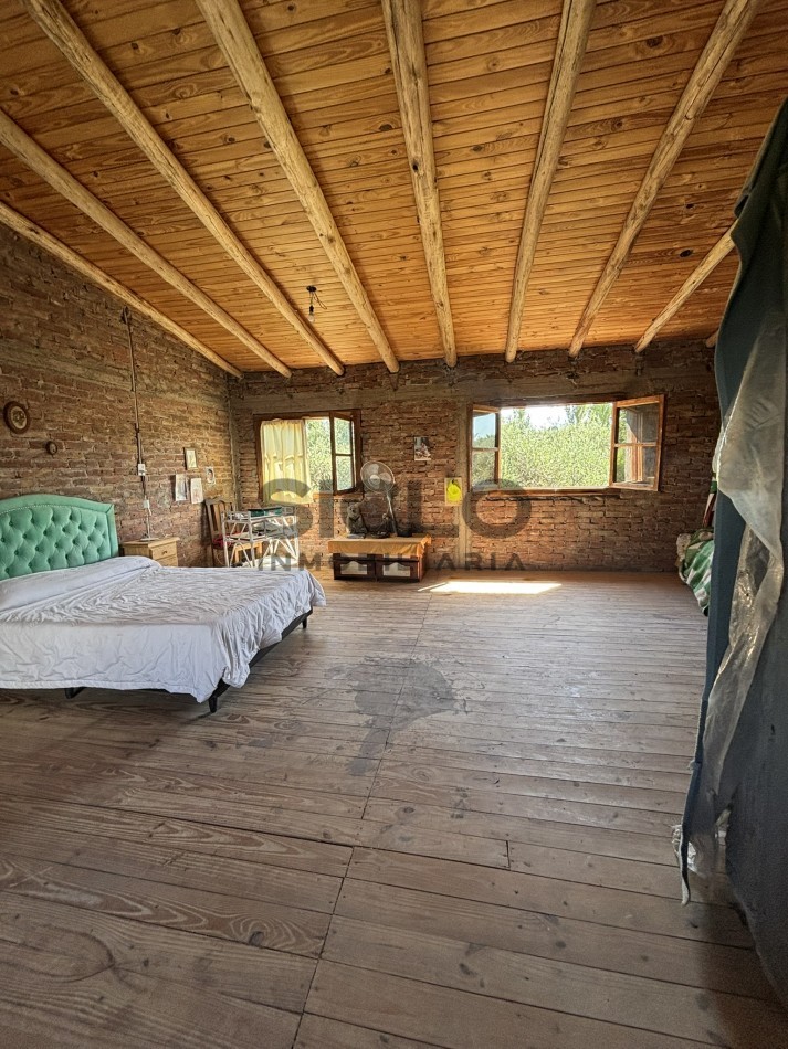EXCELENTE PROPIEDAD EN RAMA CAIDA CON DOS CASAS 