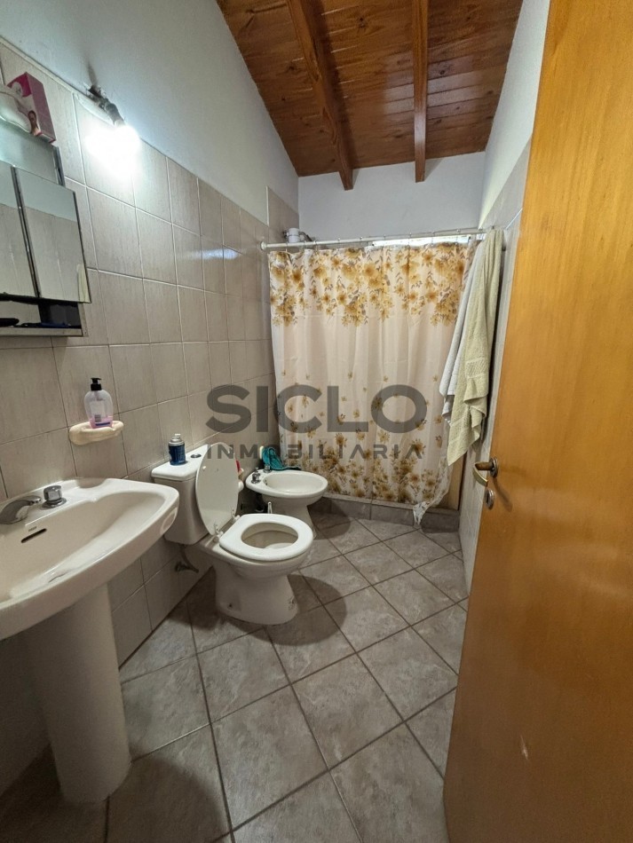 VENDO PROPIEDAD RURAL  DE 2,5 HA  CON CASA Y PILETA  