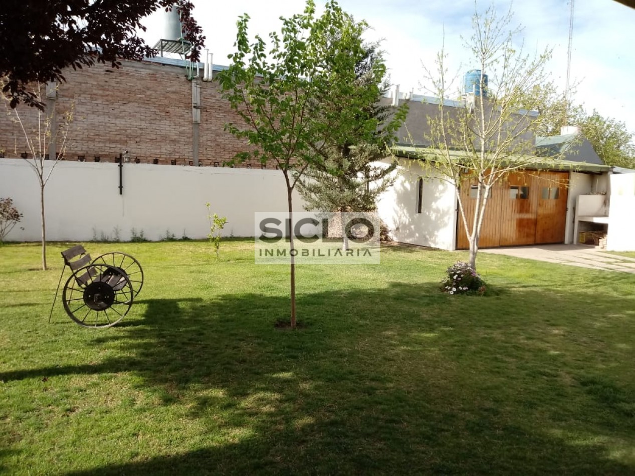 SE VENDA HERMOSA CASA EN EL BARRIO SAN RAFAEL- SAN RAFAEL MENDOZA
