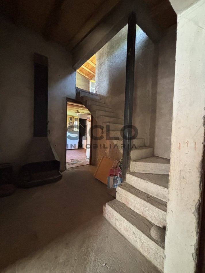 EXCELENTE PROPIEDAD EN RAMA CAIDA CON DOS CASAS 